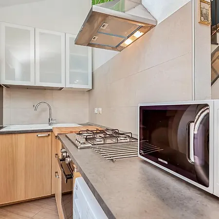 Apartment Mamma Mia, Terre Marine