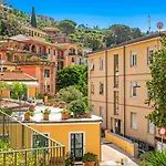 Mamma Mia, Terre Marine